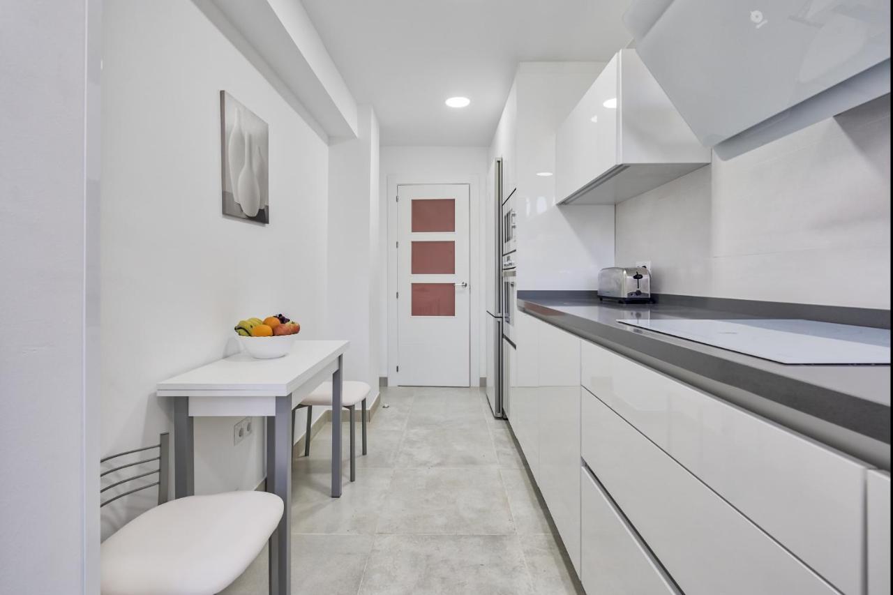 Sur Suites Alhambra Fuengirola Εξωτερικό φωτογραφία