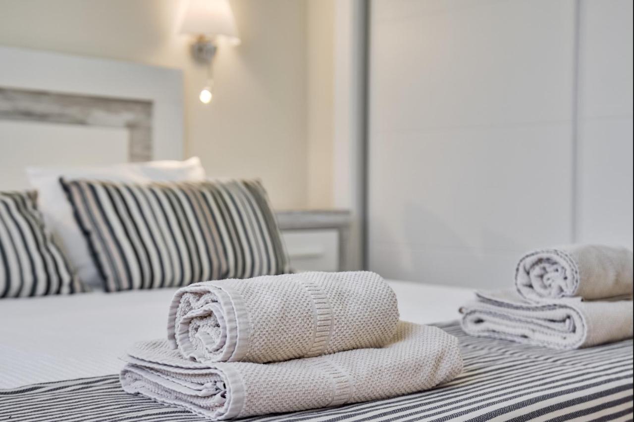 Sur Suites Alhambra Fuengirola Εξωτερικό φωτογραφία