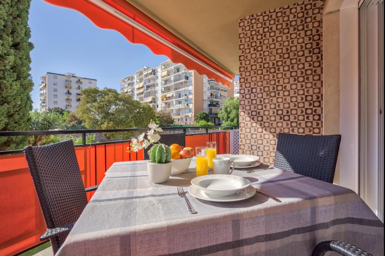 Sur Suites Alhambra Fuengirola Εξωτερικό φωτογραφία